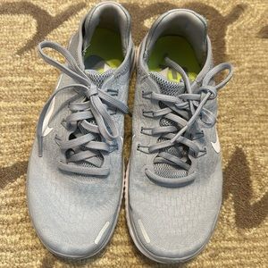 Ladies Nike free running shoes